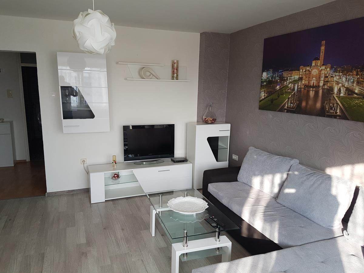 Apartman Vuk - Stan Na Dan Banja Luka Eksteriør billede